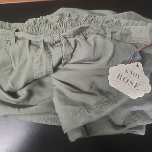 Knox Rose Olive Green Quilted Shorts